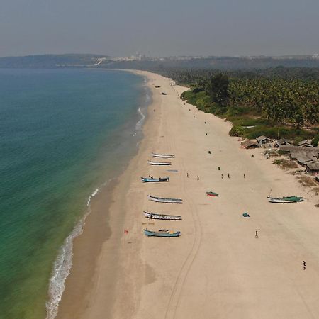 Resort Palmeiras Dourado Cansaulim Exterior foto