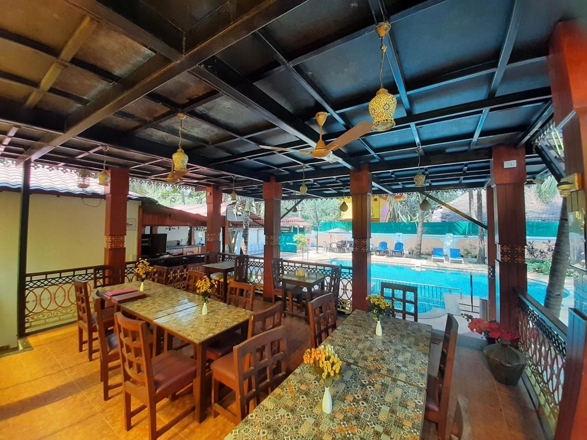 Resort Palmeiras Dourado Cansaulim Exterior foto