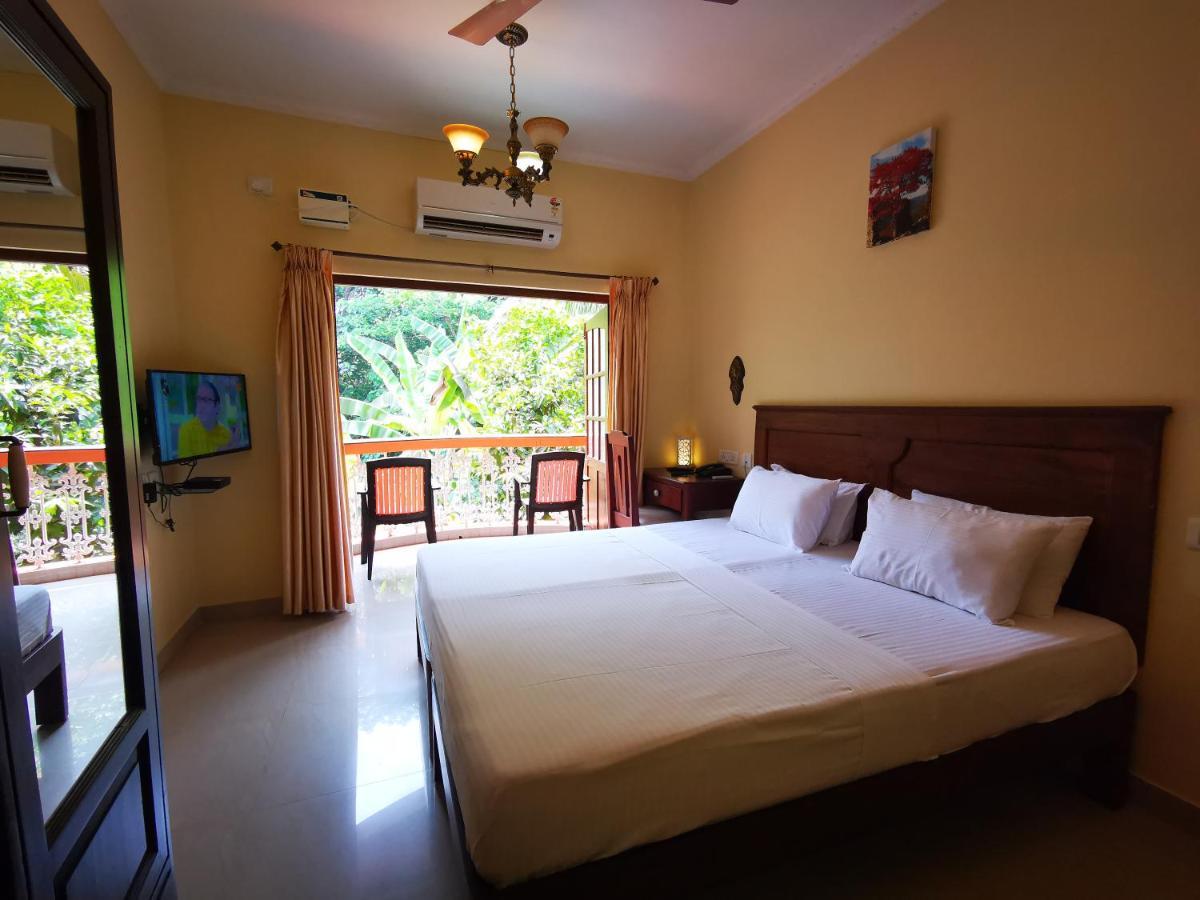 Resort Palmeiras Dourado Cansaulim Exterior foto