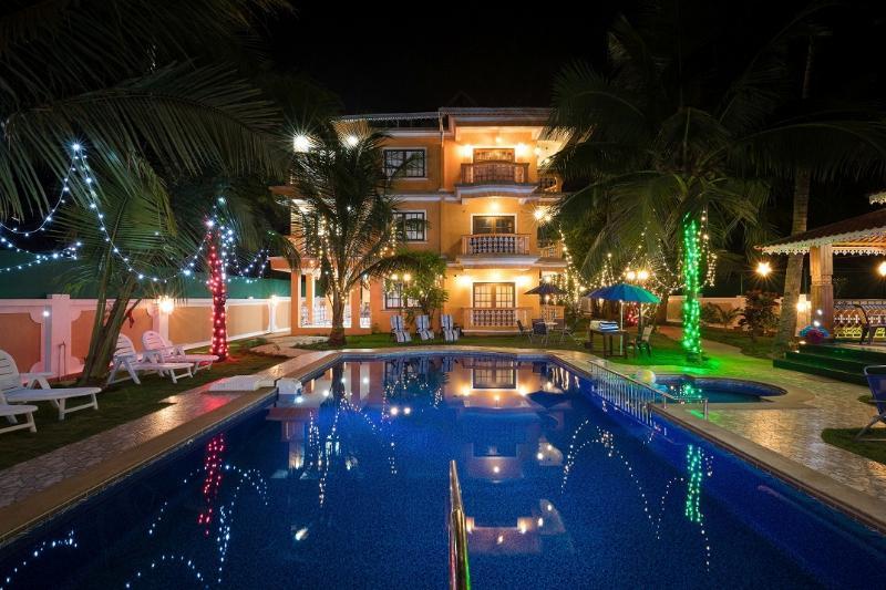 Resort Palmeiras Dourado Cansaulim Exterior foto