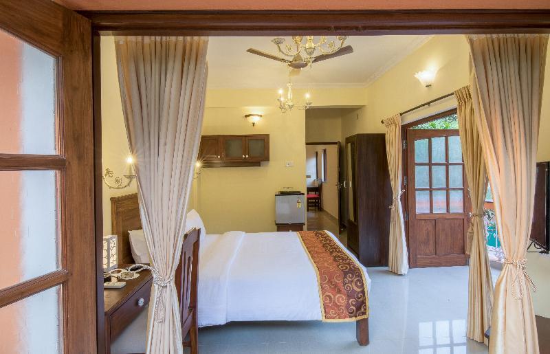 Resort Palmeiras Dourado Cansaulim Exterior foto